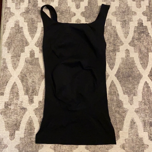 BLANQI® EVERYDAY™ MATERNITY BELLY SUPPORT TANKTOP - Picture 4 of 4